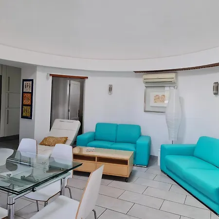 Fuer 8 Personen Ca 160 M Sup2 In Puerto Del Carmen, Lanzarote Suedkueste Von Lanzarote * Πουέρτο Ντελ Κάρμεν