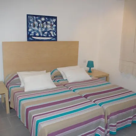 Fuer 8 Personen Ca, 160 M Sup2 In Puerto Del Carmen, Lanzarote Suedkueste Von Lanzarote Holiday home *