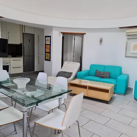 Fuer 8 Personen Ca, 160 M Sup2 In Puerto Del Carmen, Lanzarote Suedkueste Von Lanzarote Holiday home Puerto del Carmen (Lanzarote)